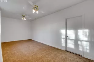 1215 NE 79th Ave, Portland, OR 97213 - Photo 38