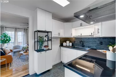 1215 NE 79th Ave, Portland, OR 97213 - Photo 16