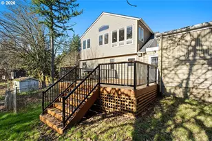 9245 NW Skyline Blvd, Portland, OR 97231 - Photo 10