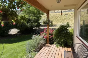 29584 Franks Creek Rd, Dayville, OR 97825 - Photo 22