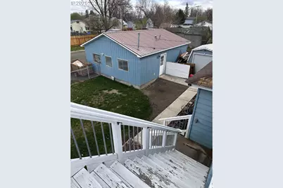 309 E Van Buren St, Athena, OR 97813 - Photo 30