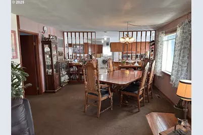 309 E Van Buren St, Athena, OR 97813 - Photo 12