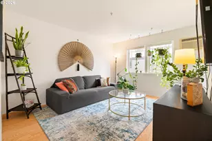 6700 N Pittsburg Ave, Portland, OR 97203 - Photo 4