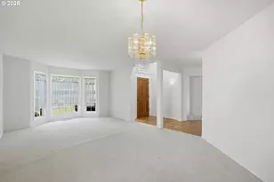 15294 SW Highpoint Dr, Sherwood, OR 97140 - Photo 10