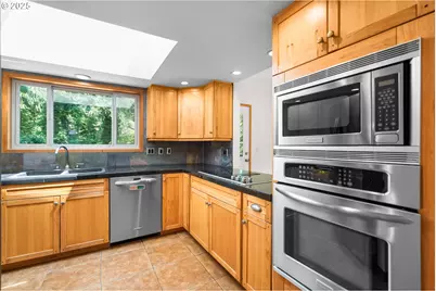 5062 Prospect St, West Linn, OR 97068 - Photo 14