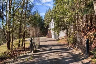 335 Hillsdale Dr, Woodland, WA 98674 - Photo 2