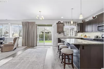 1301 Sunflower St, Woodburn, OR 97071 - Photo 10