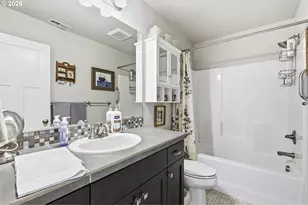 1301 Sunflower St, Woodburn, OR 97071 - Photo 24