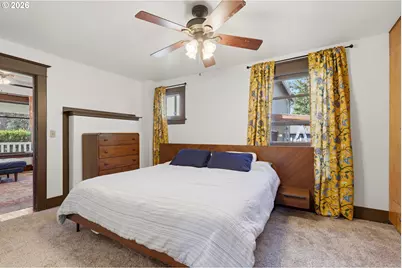 7503 SE Martins St, Portland, OR 97206 - Photo 16