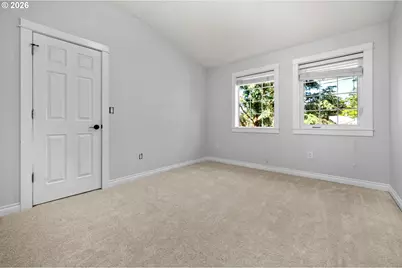 7304 SW 28th Ave, Portland, OR 97219 - Photo 24
