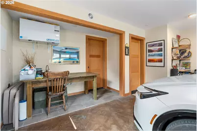 1307 Columbia St, Hood River, OR 97031 - Photo 34