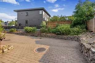 1307 Columbia St, Hood River, OR 97031 - Photo 40