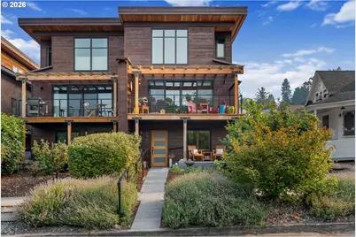 1307 Columbia St, Hood River, OR 97031 - Photo 1