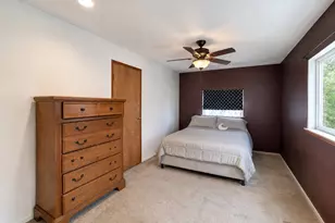 1688 NW Eden St, Roseburg, OR 97470 - Photo 6