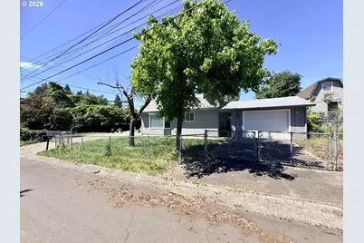 1688 NW Eden St, Roseburg, OR 97470 - Photo 16