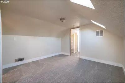 3392 Sunnyview Rd NE, Salem, OR 97301 - Photo 18