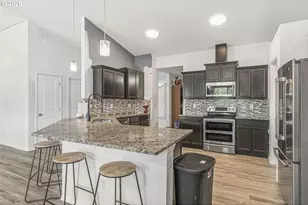 235 Flatt Rd, Kelso, WA 98626 - Photo 6