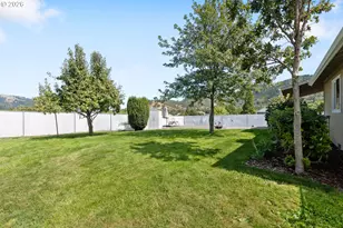 143 Briggs Dr, Myrtle Creek, OR 97457 - Photo 36
