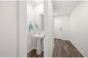 10360 NE 46th St, Vancouver, WA 98682 - Photo 12