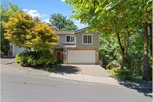 4 Northview Ct, Lake Oswego, OR 97035 - Photo 2