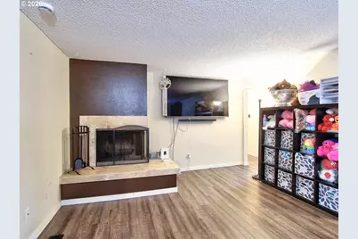 19875 SW Rock Dr, Beaverton, OR 97003 - Photo 14