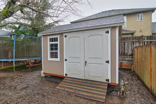 19875 SW Rock Dr, Beaverton, OR 97003 - Photo 36