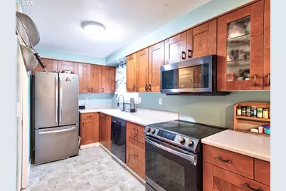 19875 SW Rock Dr, Beaverton, OR 97003 - Photo 6