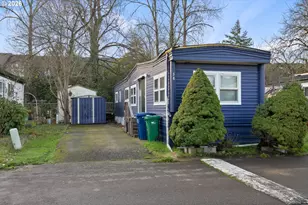 8039 SE Monterey Ave, Milwaukie, OR 97222 - Photo 2
