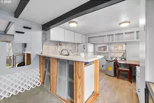 8039 SE Monterey Ave, Milwaukie, OR 97222 - Photo 12