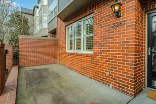 2357 NW Quimby St, Portland, OR 97210 - Photo 4