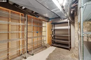 2373 NW Johnson St, Portland, OR 97210 - Photo 38