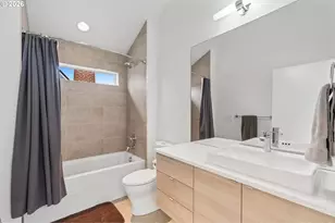 6555 N Boston Ave, Portland, OR 97217 - Photo 20