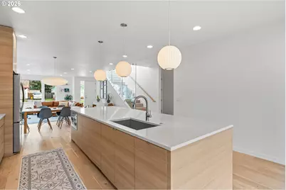 6555 N Boston Ave, Portland, OR 97217 - Photo 14