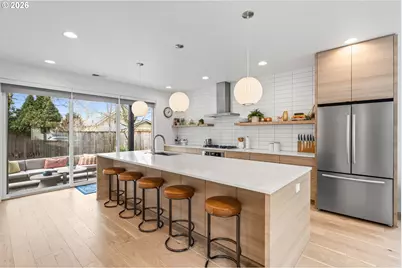 6555 N Boston Ave, Portland, OR 97217 - Photo 10