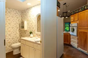 525 Mill Stream Woods, Stayton, OR 97383 - Photo 16