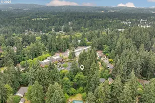 5079 W Sunset Dr, Lake Oswego, OR 97035 - Photo 32
