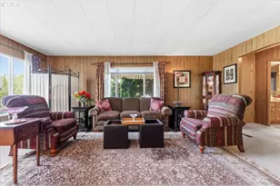 2681 SE River Rd, Hillsboro, OR 97123 - Photo 8