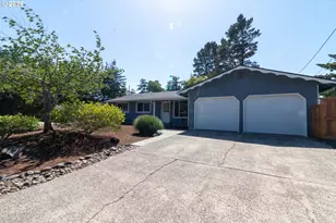1715 W Park Dr, Florence, OR 97439 - Photo 6