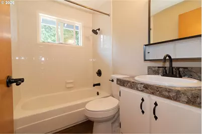 1715 W Park Dr, Florence, OR 97439 - Photo 26