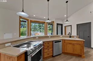 4606 Perpetua St, Florence, OR 97439 - Photo 6