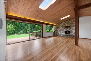 9324 NE Levee Rd, Portland, OR 97211 - Photo 8
