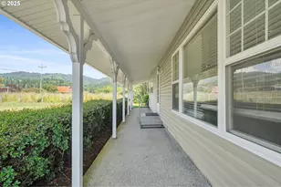 9065 Trask River Rd, Tillamook, OR 97141 - Photo 32