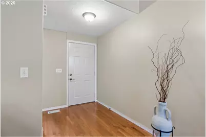 2977 SW 191st Ave, Beaverton, OR 97003 - Photo 4