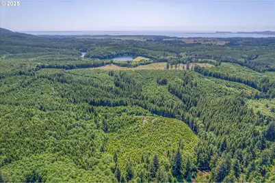 1 W Walberg Rd, Chinook, WA 98614 - Photo 8