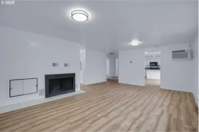 20320 SE Walgren Rd, Damascus, OR 97089 - Photo 12