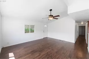 16933 SE Laugardia Way, Milwaukie, OR 97267 - Photo 4