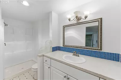 16933 SE Laugardia Way, Milwaukie, OR 97267 - Photo 26