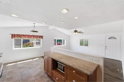 16933 SE Laugardia Way, Milwaukie, OR 97267 - Photo 10