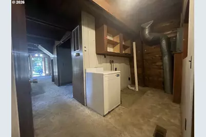 100 W Erin St, Detroit, OR 97342 - Photo 12