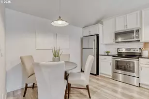 5150 S Landing Dr, Portland, OR 97239 - Photo 14